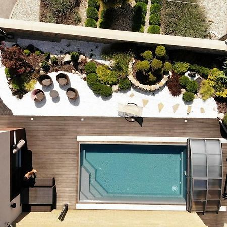 Appartement Tiny House With Private Pool à Janosikova Extérieur photo