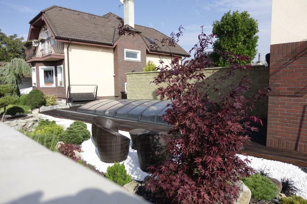 Appartement Tiny House With Private Pool à Janosikova Extérieur photo
