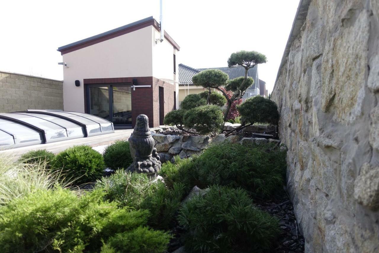 Appartement Tiny House With Private Pool à Janosikova Extérieur photo
